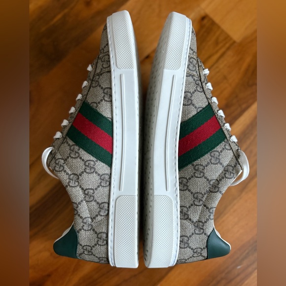 Gucci Women's Gucci Ace sneaker with Web, 
Beige and ebony Supreme,NEW - Picture 10 of 17